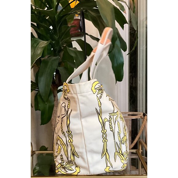AUTHENTIC TORY BURCH PRINTED NYLON CARRYALL TOTE - Picture 4 of 13